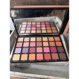 Sephora PRO Pigment Palette – New Nudes – 28 Shade Eyeshadow (NIB)